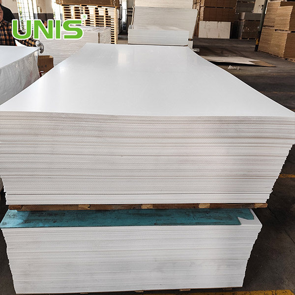 Tamanho quente UNIS: Folha de espuma expandida de PVC 4*8 Placa de espuma de PVC 8mm Sintra 