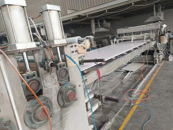 Linha de produção de PVC.4